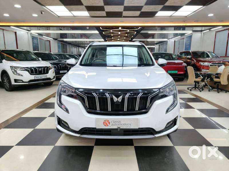 Mahindra Xuv700 2.0 Ax 7 Petrol At Luxury Pack Str, 2022, Petrol