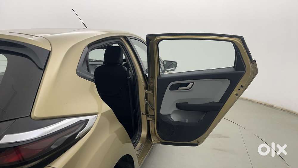 Tata Altroz Xz, 2020, Petrol