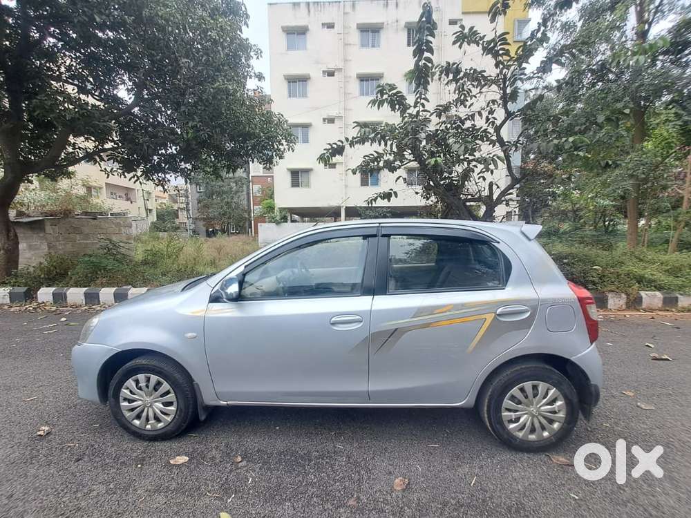 Toyota Etios Liva 2014-2016 G, 2014, Petrol
