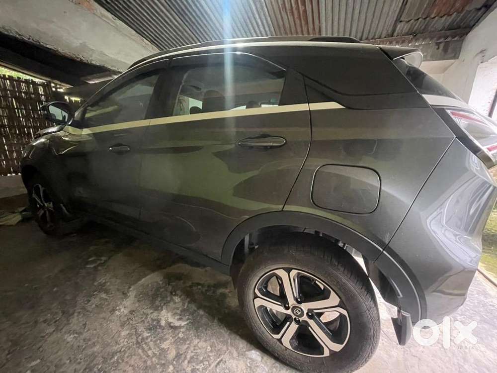 Tata Nexon Petrol Well Maintained
