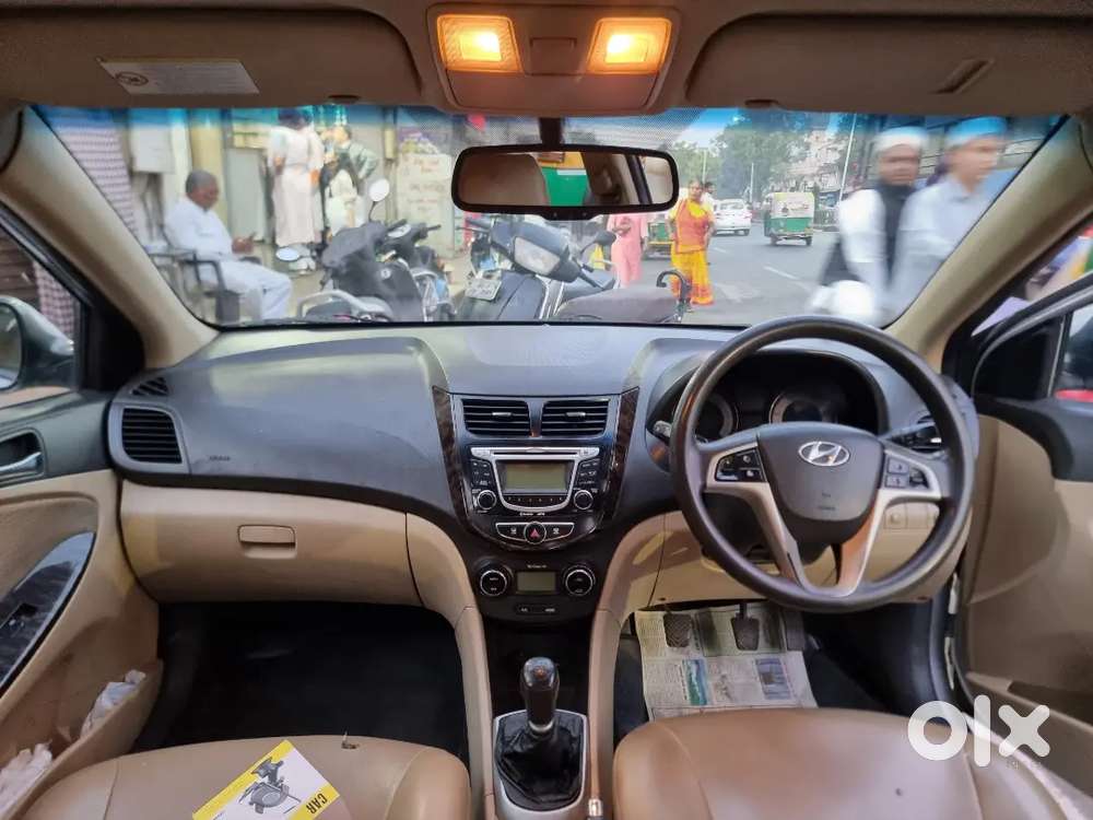 Hyundai Verna Crdi 2012