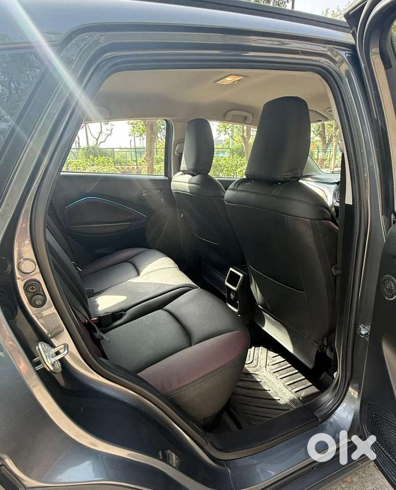 Maruti Suzuki Fronx Delta Plus 1.2 Ags, 2024, Petrol