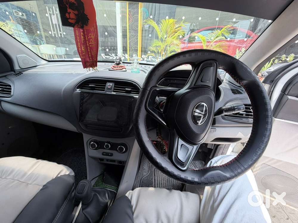 Tata Tiago Petrol 2024
