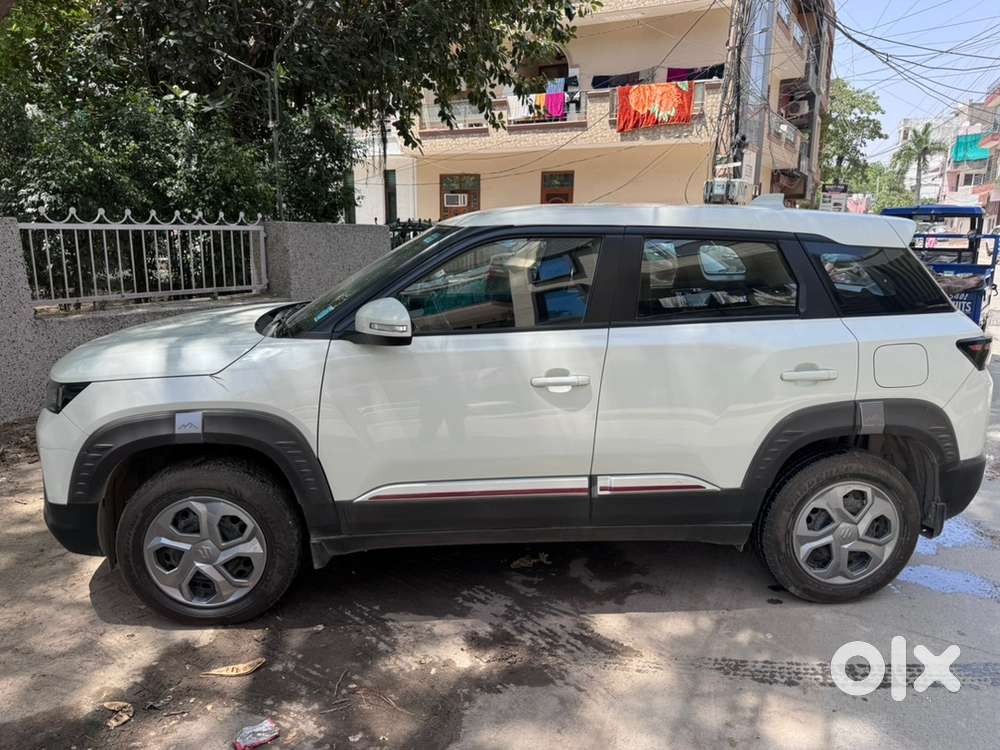 Maruti Suzuki Brezza Petrol Well Maintained