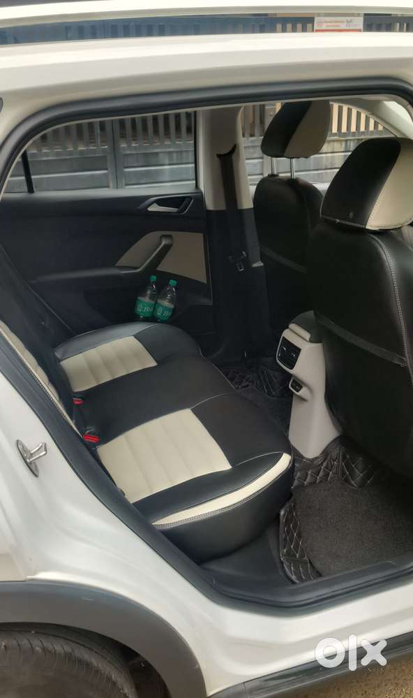 Volkswagen Taigun 1.0 Tsi Highline At, 2024, Petrol