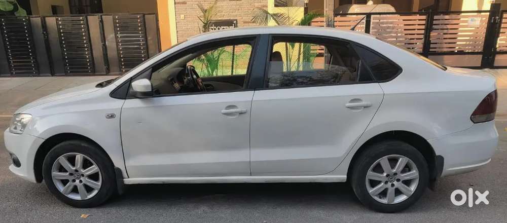 Volkswagen Vento 1.6 Diesel Highline 2013