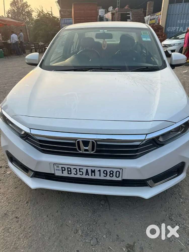 Brand New Condition Amaze Elite Edition Top End Model