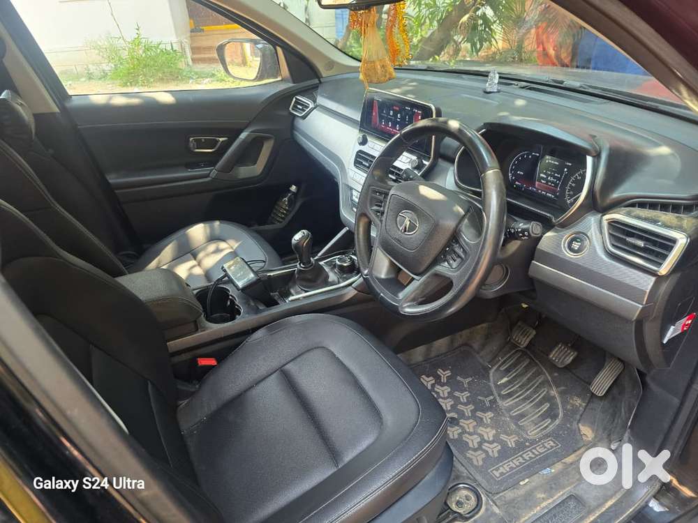 Nissan Magnite 1.0 Xv Premium Turbo Cvt, 2025, Petrol