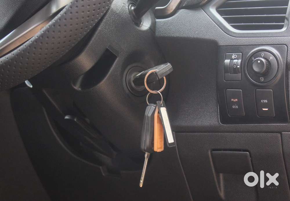 Mahindra Kuv 100 K8 5str, 2019, Diesel