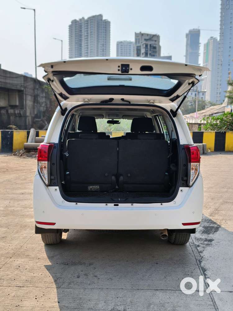 Toyota Innova Crysta [2016-2020] 2.4 Gx At 8 Str, 2021, Diesel