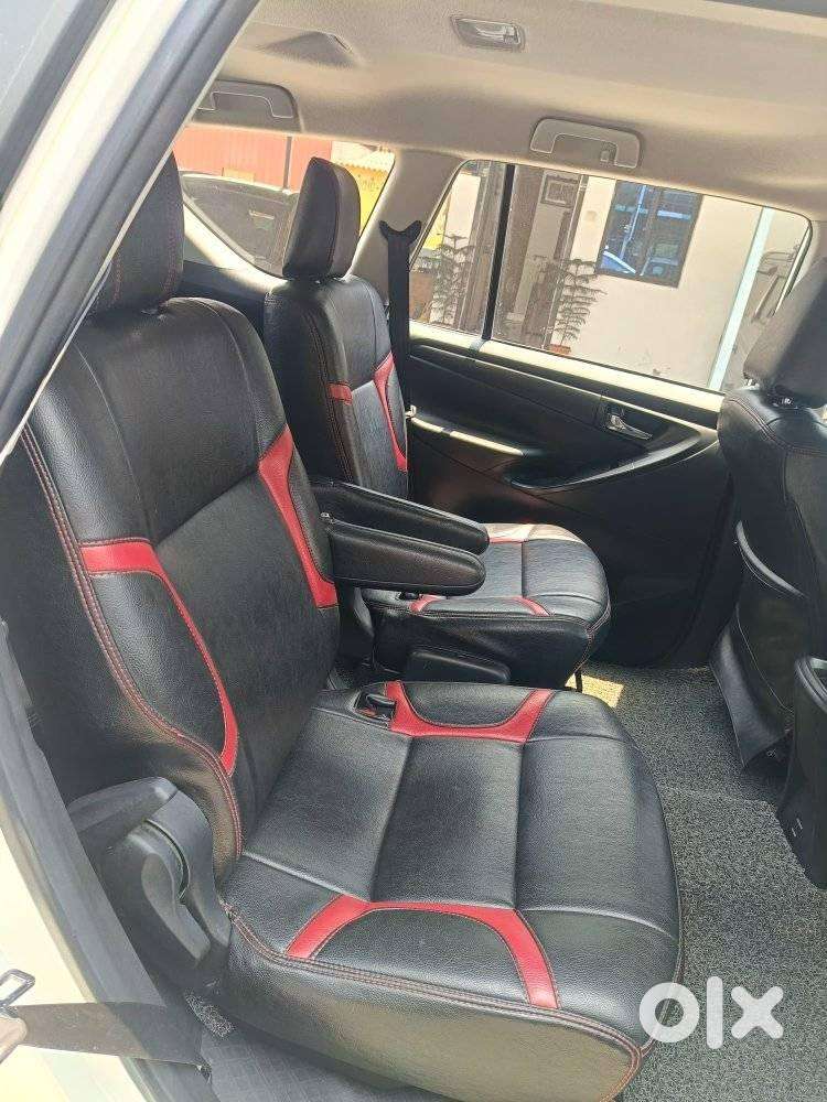 Toyota Innova Crysta 2.4 Gx Limited Edition 7 Str, 2021