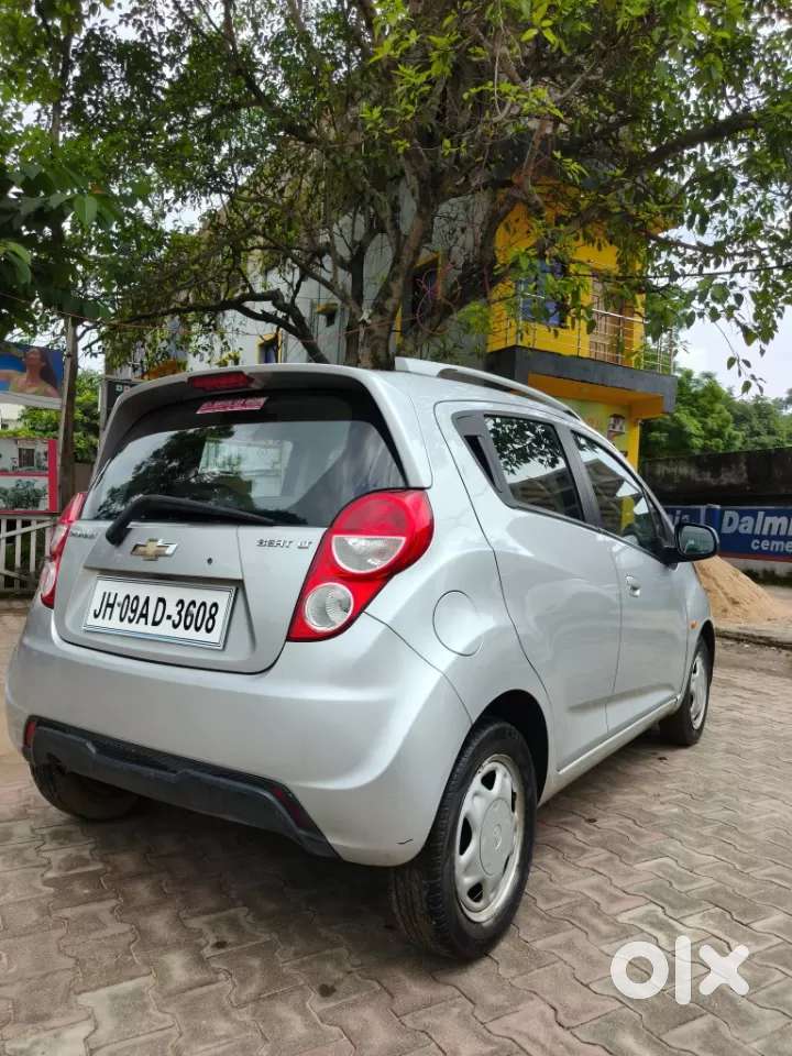 Chevrolet Beat, 2016, Petrol