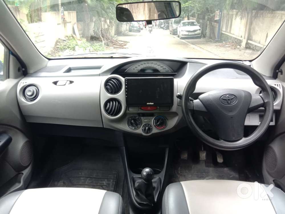 Toyota Etios Liva 2011-2012 G, 2012, Petrol