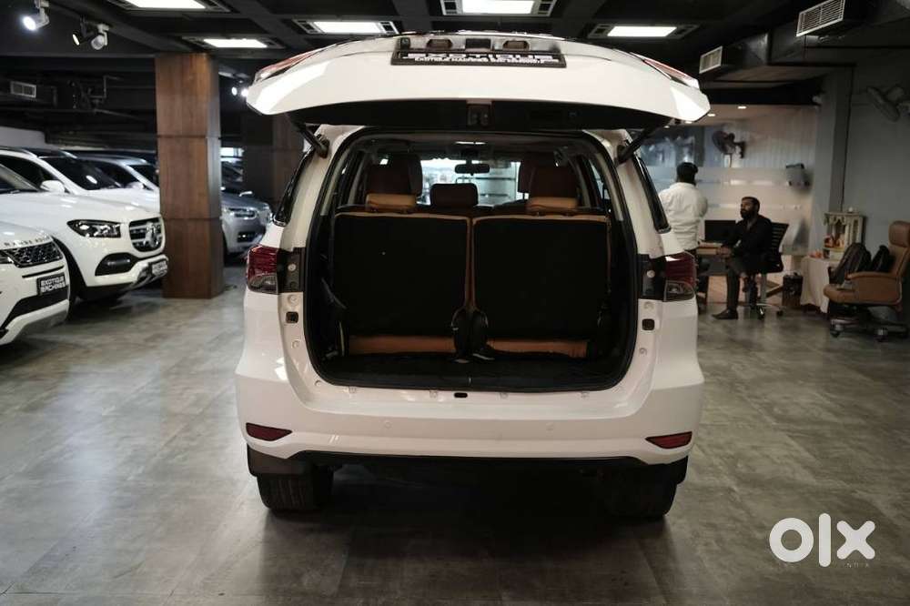 Toyota Fortuner 4x2 Manual, 2017, Diesel