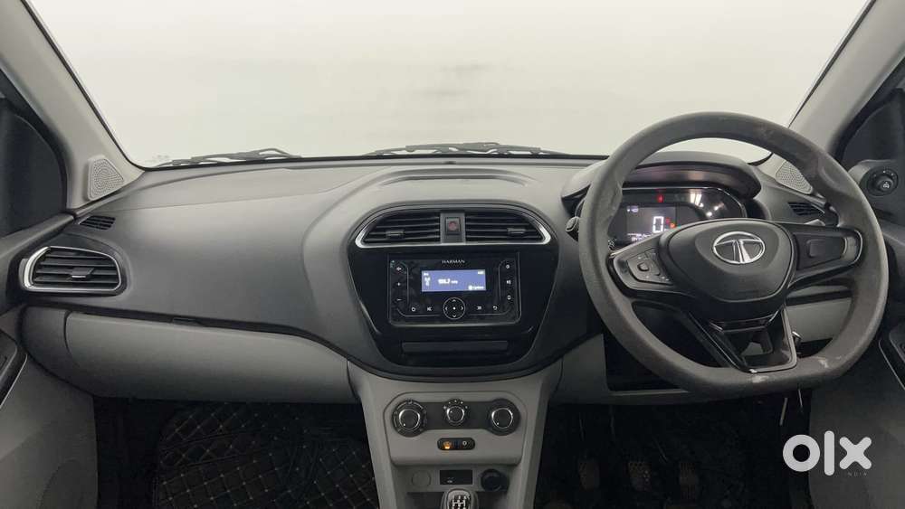 Tata Tiago 1.2 Revotron Xt Option, 2022, Petrol