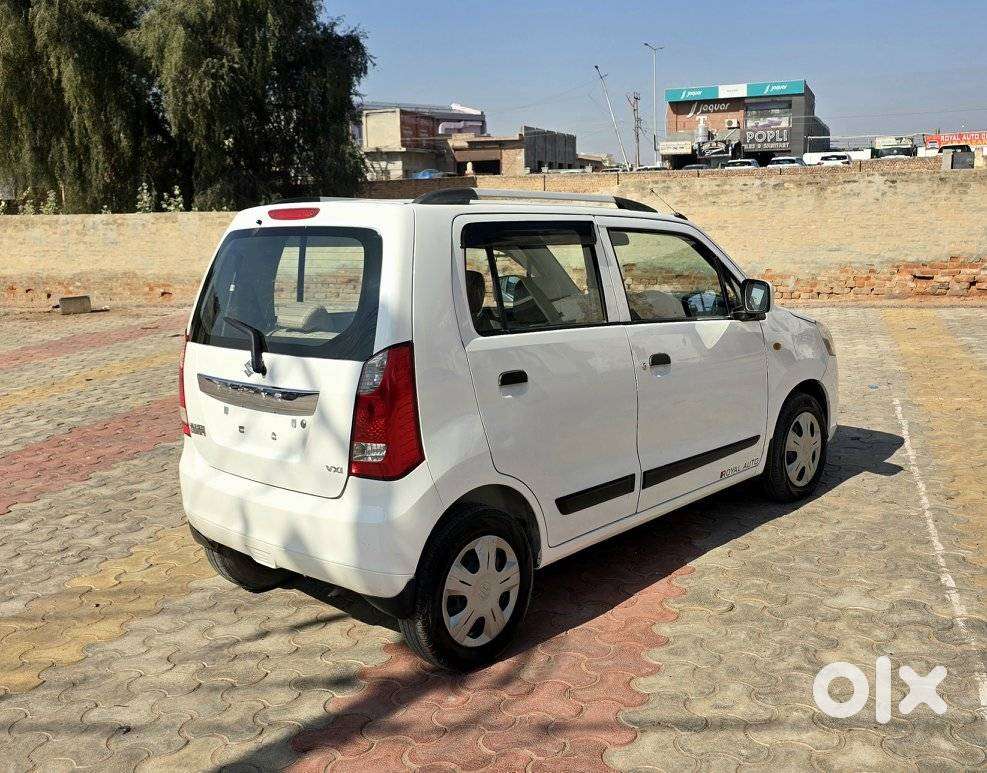 Maruti Suzuki Wagon R Vxi, 2018, Petrol