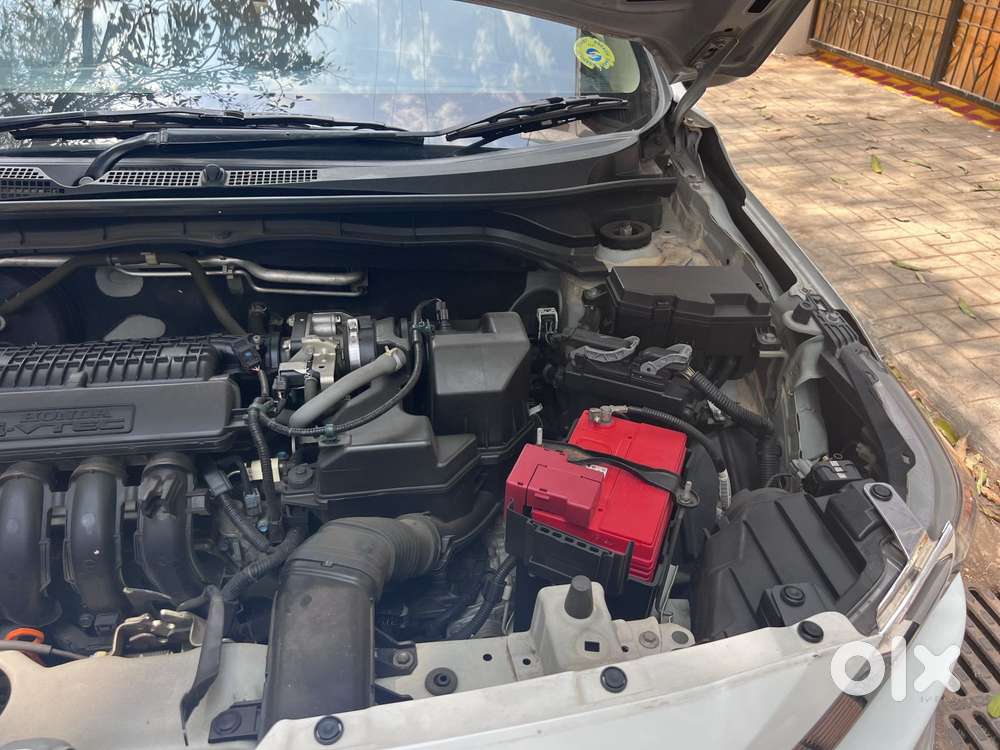 Honda Amaze 2nd Gen Vx, 2018, Petrol