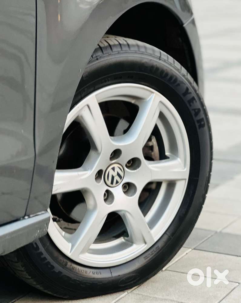 Volkswagen Vento 1.6 Highline Plus 16 Alloy, 2013, Petrol