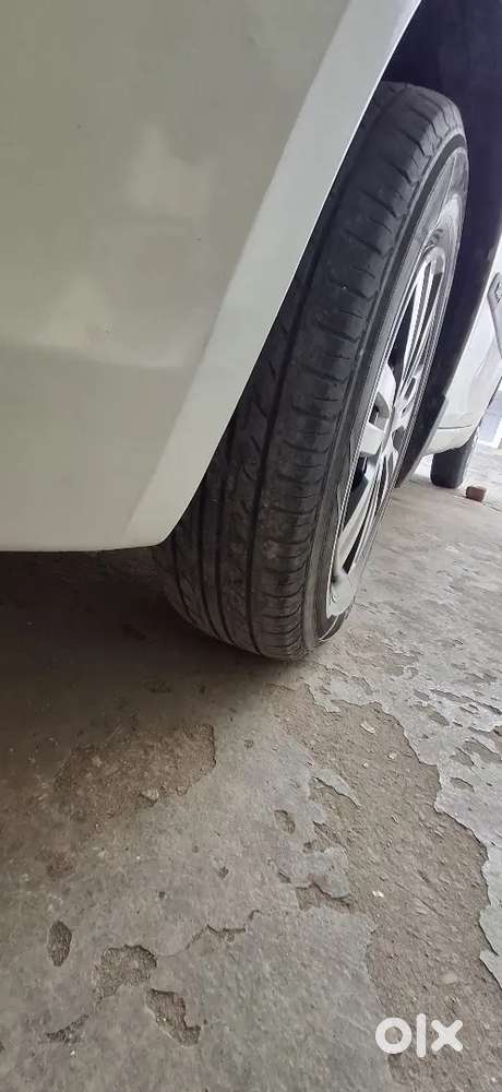Maruti Suzuki Swift 2012
