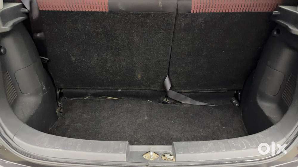 Maruti Suzuki Ritz Vxi, 2014, Petrol