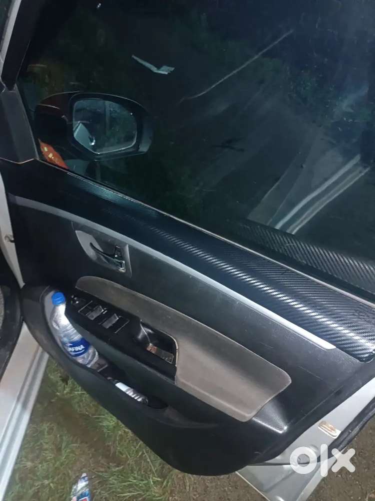 Maruti Suzuki Swift Vxi Cng 2013