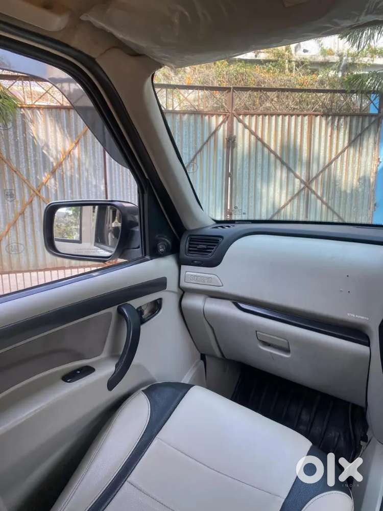 Mahindra Scorpio 2022 Drivrn78620 Km  /registration Date 30/12/2021