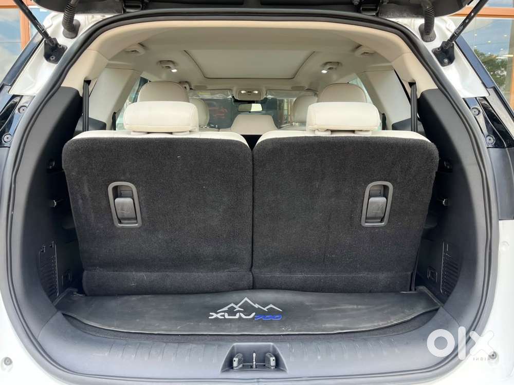 Mahindra XUV700 AX7 Luxury Pack AWD, 2022, Petrol