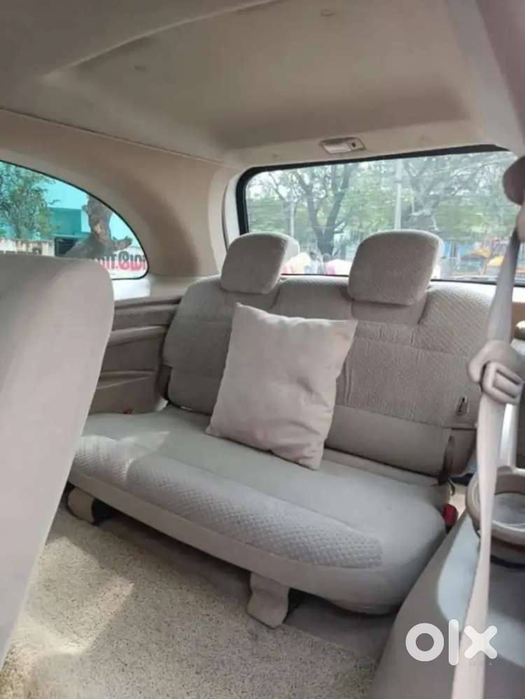 Isuzu Mu7 2015