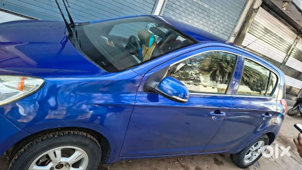 Hyundai I20 2011 Petrol Well Maintained And 1st Party Insurance Vip No