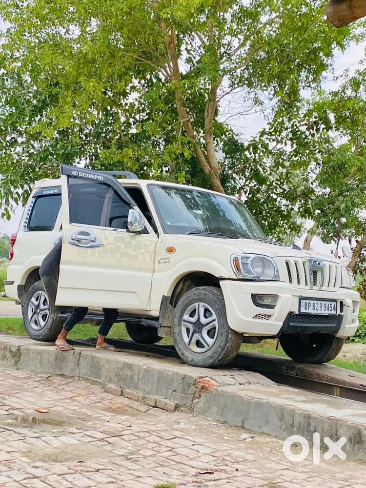 Mahindra Scorpio 2014