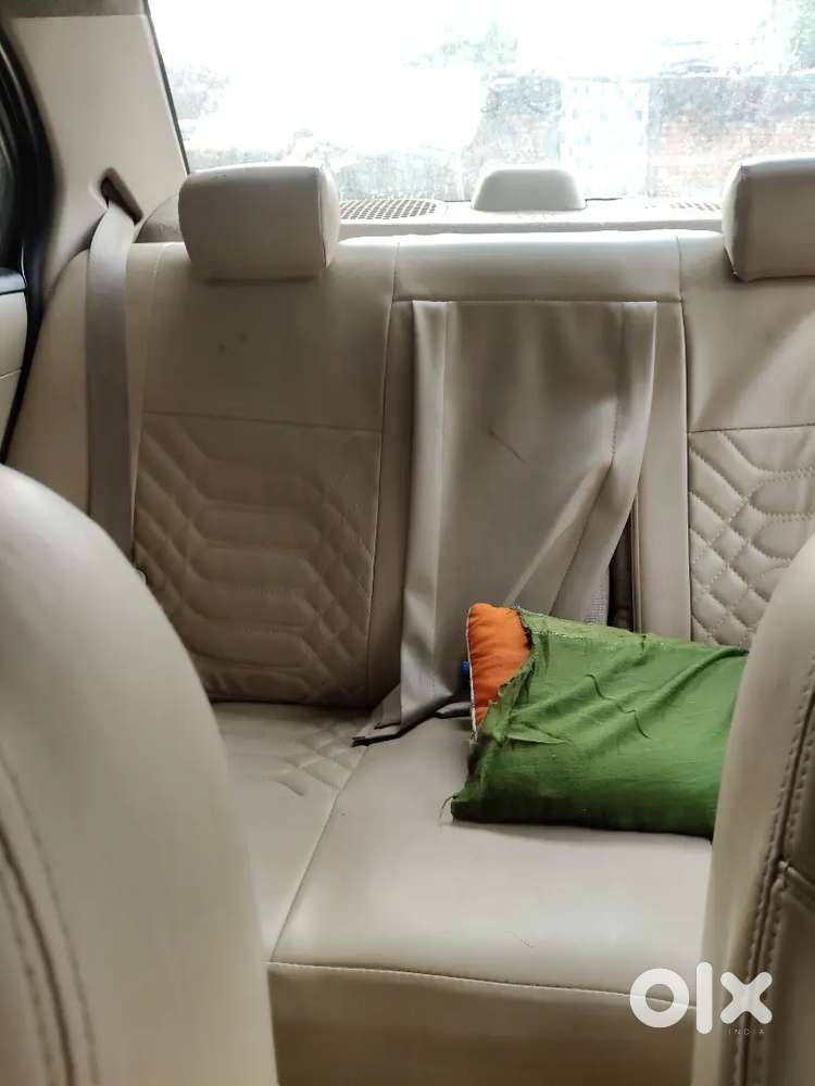 Maruti Suzuki Dzire 2015 Diesel 90000 Km Driven