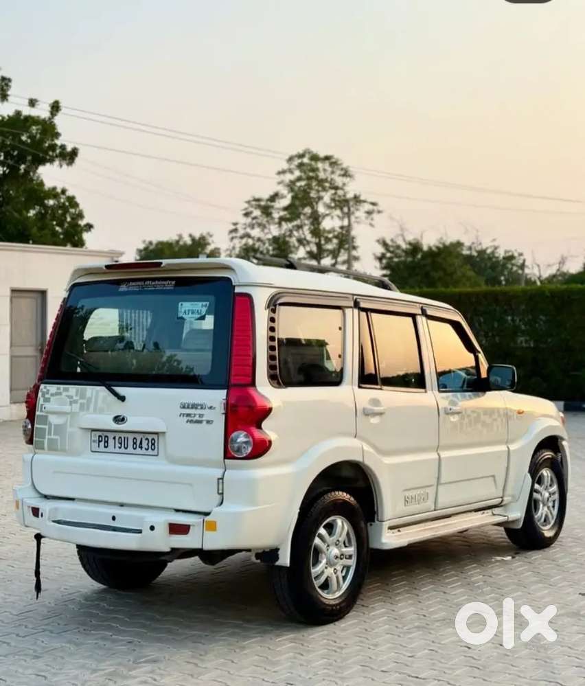 Mahindra Scorpio 2.2 2012 Diesel Manual