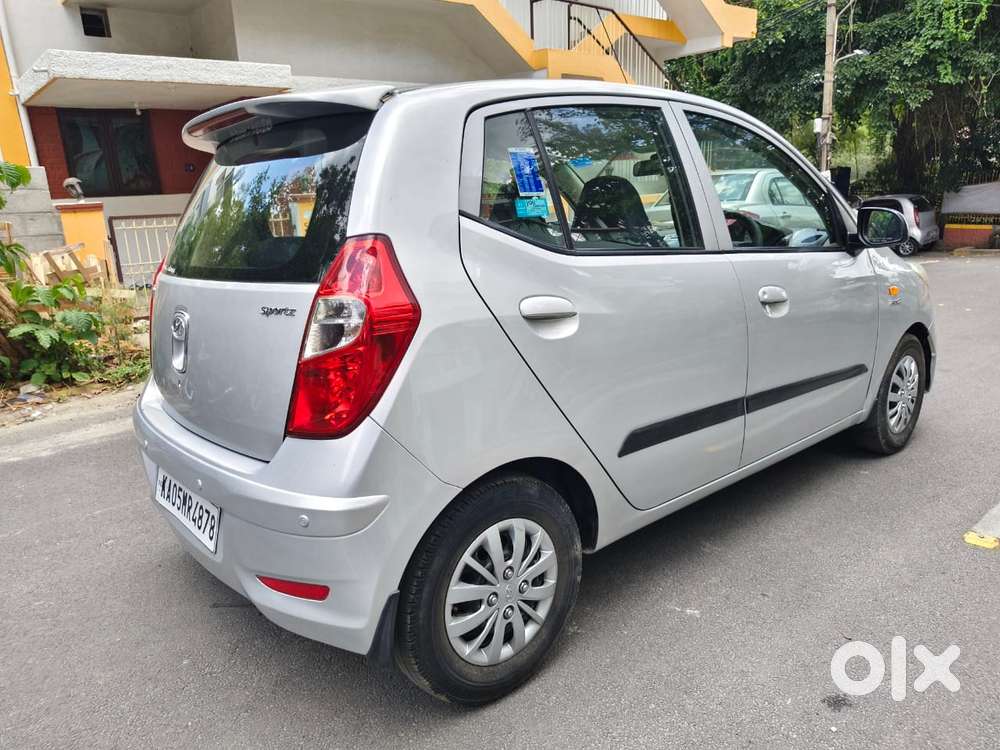 Hyundai I10 Sportz, 2015, Petrol