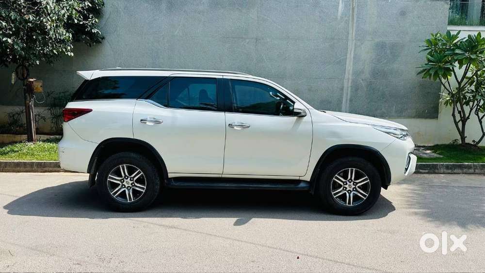 Toyota Fortuner 4x2 At 2.8 Diesel, 2017, Diesel