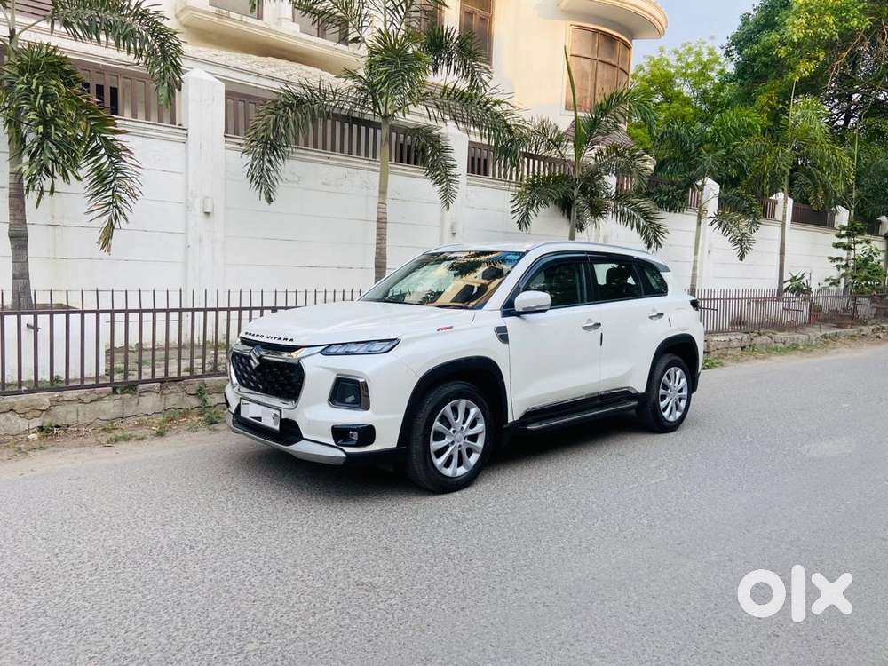 Maruti Suzuki Grand Vitara 1.5 Delta Smart Hybrid At, 2025, Petrol