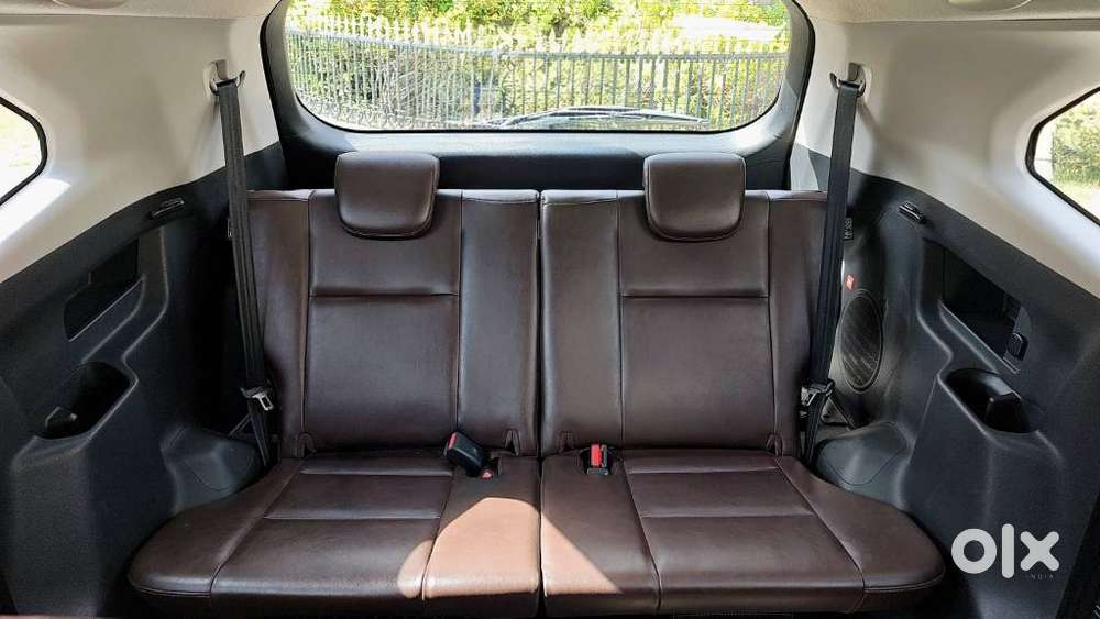 Toyota Innova Hycross 2.0 Zx (o) Hybrid 7 Str, 2025, Petrol