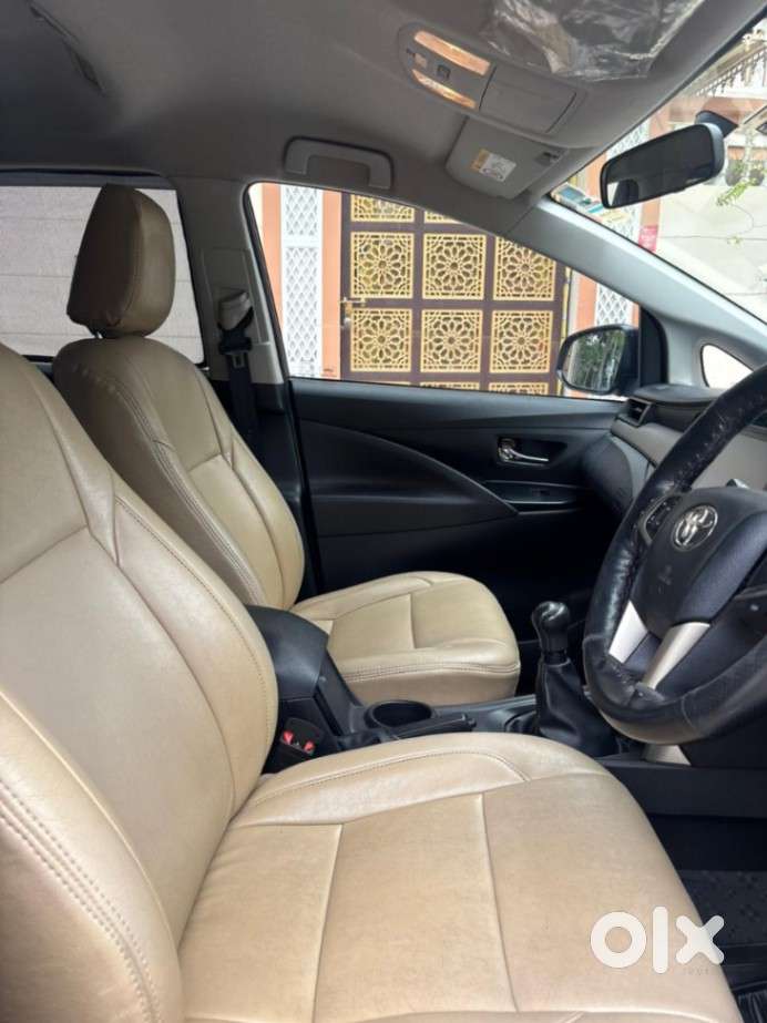 Toyota Innova Crysta 2.4 G Mt 7 Str, 2021, Diesel