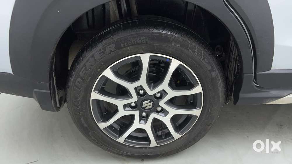 Maruti Suzuki Xl6 1.5 Zeta Mt, 2023, Petrol