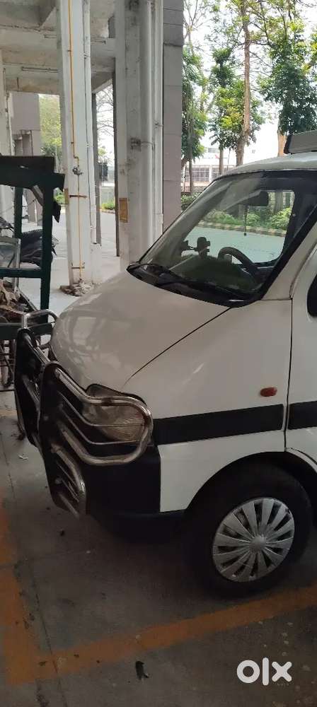Maruti Suzuki Eeco 2016