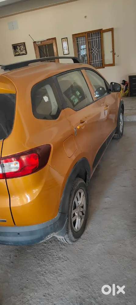 Renault Triber Facelift 2021 Petrol 50000 Km Driven