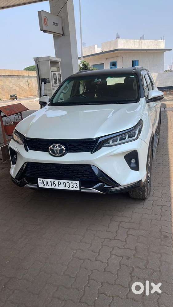 Highly Maintained Fortuner Legender