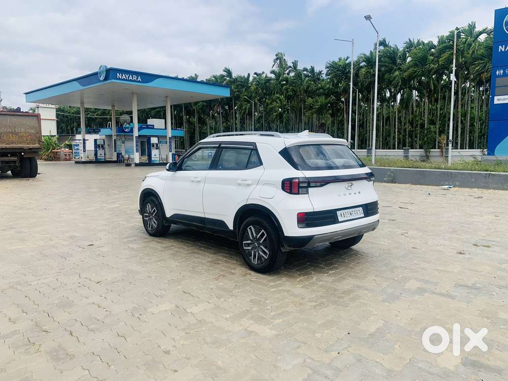 Hyundai Venue 1.5 S (o) Crdi, 2022, Diesel