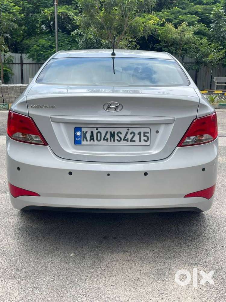 Hyundai Verna [ ] Fluidic 4s 1.6 Vtvt Ex, 2016, Petrol