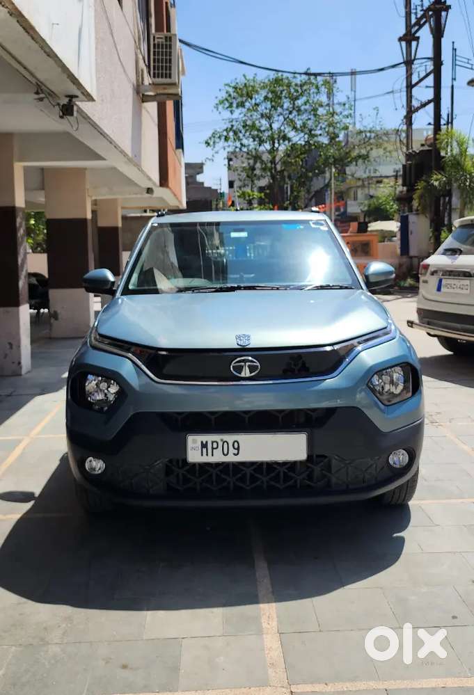 Urgent To Sell Tata Punch Second Top Model 22,000km Run Only