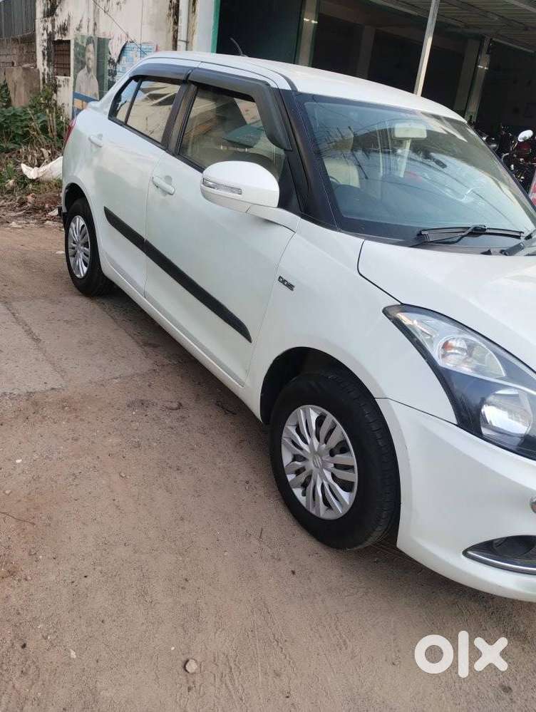 Maruti Suzuki Swift Dzire Vdi Optional, 2016, Diesel
