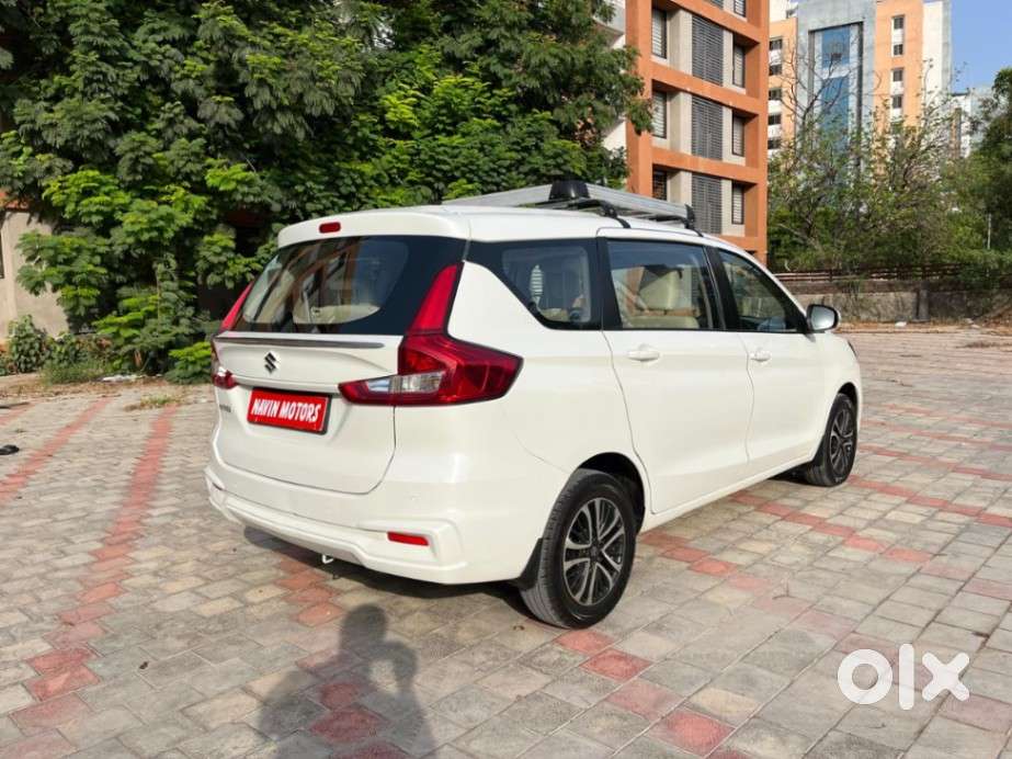 Maruti Suzuki Ertiga Vxi (o) Cng, 2025, Petrol