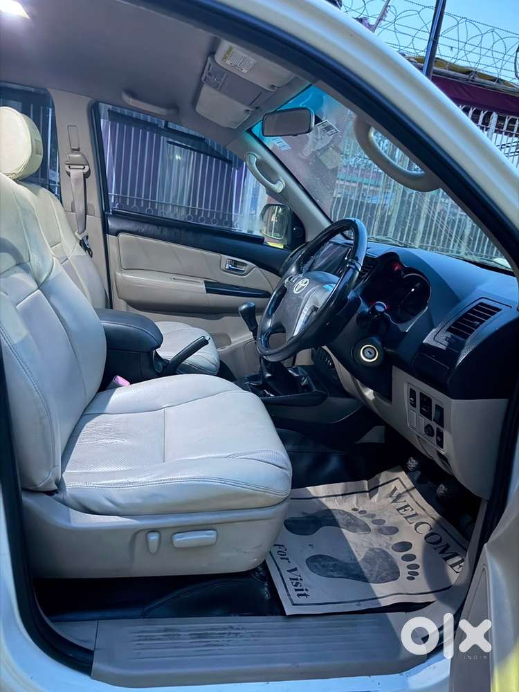 Toyota Fortuner Diesel 2013