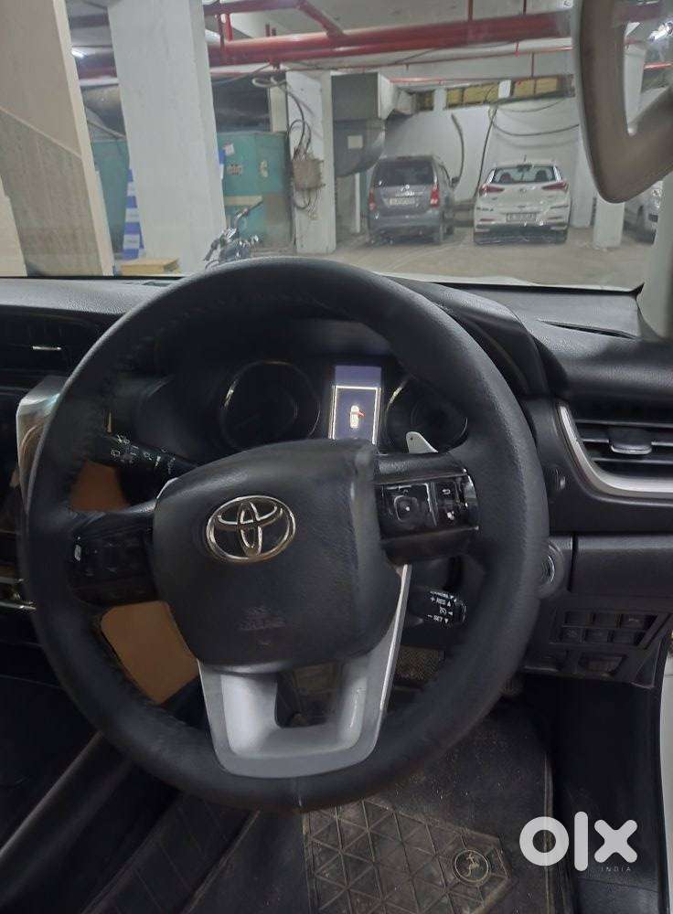 Toyota Fortuner 4x2 At 2.8 Diesel, 2019, Diesel