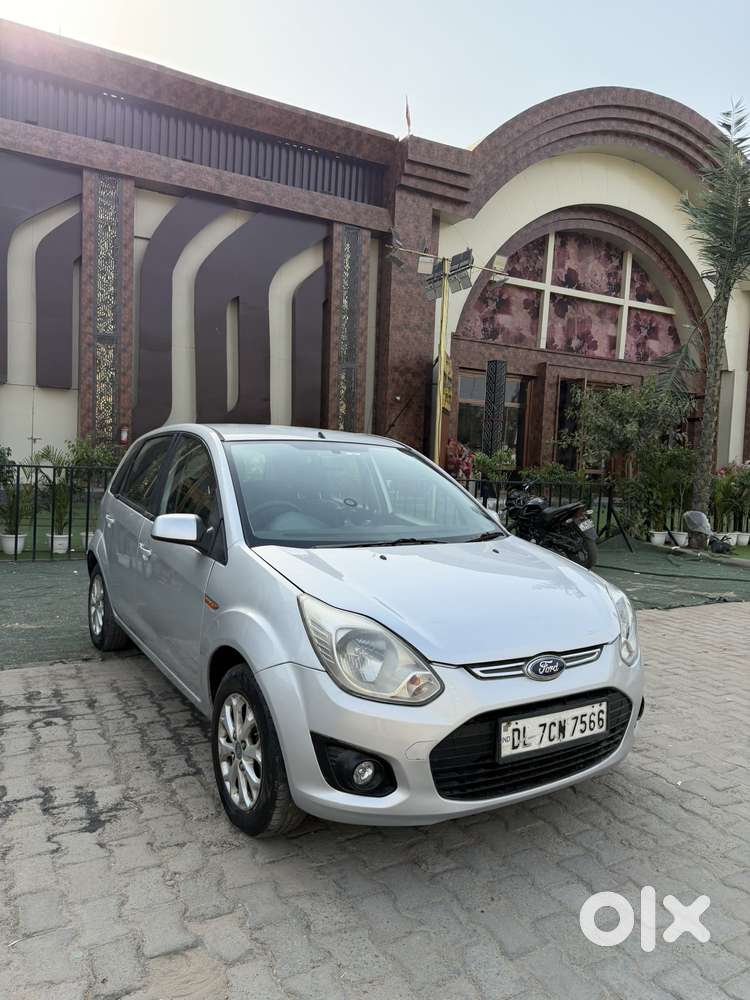 Ford Figo, 2012, Petrol