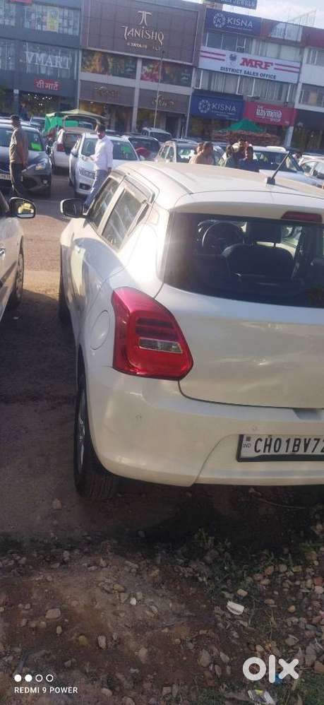 Maruti Suzuki Swift Vxi 1.2 Abs Bs-iv, 2018, Petrol